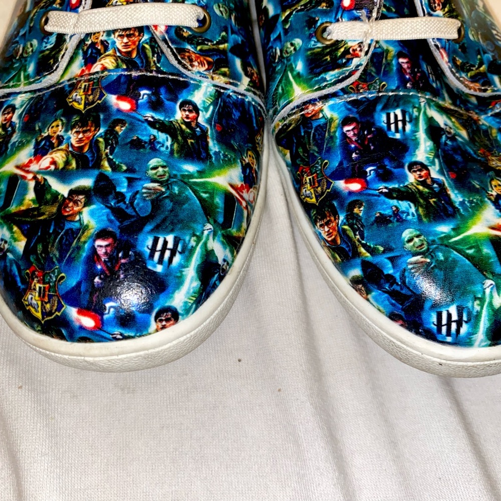 Harry Potter Shoes - Picture 2 of 3